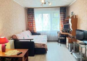 4-к квартира, вторичка, 65м2, 1/9 этаж