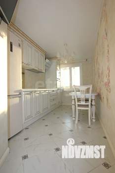 3-к квартира, вторичка, 77м2, 3/5 этаж