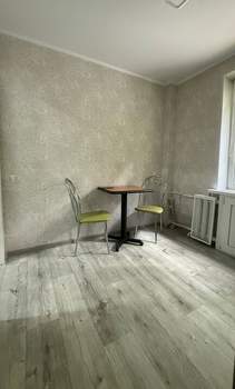 2-к квартира, вторичка, 43м2, 2/4 этаж