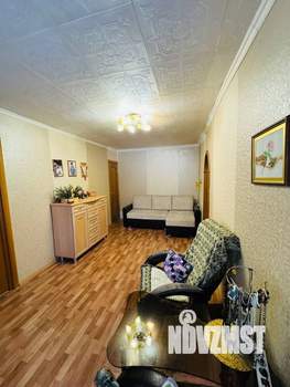 2-к квартира, вторичка, 43м2, 1/5 этаж