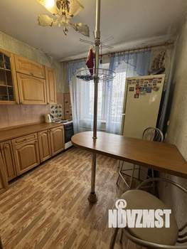 2-к квартира, вторичка, 57м2, 10/10 этаж