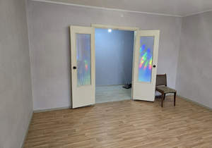 2-к квартира, вторичка, 52м2, 1/10 этаж