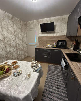 2-к квартира, вторичка, 52м2, 1/10 этаж