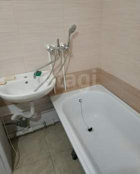 1-к квартира, вторичка, 42м2, 2/5 этаж