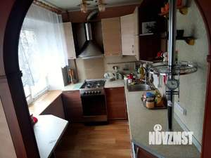 4-к квартира, вторичка, 63м2, 3/5 этаж