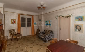 3-к квартира, вторичка, 82м2, 1/4 этаж