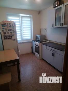3-к квартира, вторичка, 65м2, 1/10 этаж