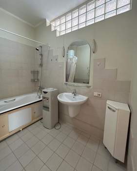 3-к квартира, вторичка, 92м2, 3/8 этаж