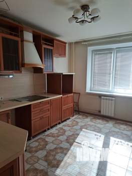 2-к квартира, вторичка, 55м2, 1/10 этаж