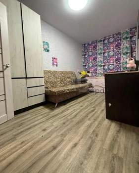 3-к квартира, вторичка, 71м2, 1/3 этаж