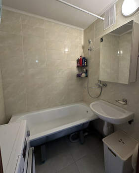 2-к квартира, вторичка, 57м2, 10/10 этаж