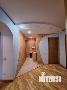 4-к квартира, вторичка, 104м2, 4/5 этаж