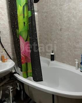 2-к квартира, вторичка, 55м2, 7/10 этаж