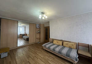 2-к квартира, вторичка, 44м2, 9/9 этаж