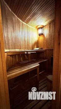 2-к квартира, вторичка, 140м2, 13/16 этаж
