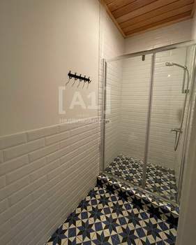 4-к квартира, вторичка, 114м2, 1/5 этаж