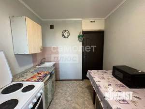 4-к квартира, вторичка, 76м2, 8/9 этаж