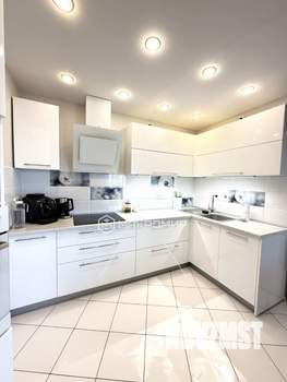 3-к квартира, вторичка, 95м2, 13/25 этаж