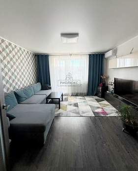 2-к квартира, вторичка, 64м2, 10/10 этаж