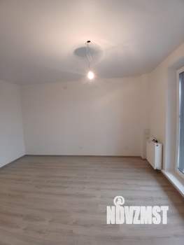 Фото квартиры на продажу (8)