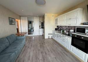 2-к квартира, вторичка, 56м2, 8/17 этаж