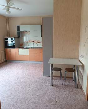 1-к квартира, вторичка, 42м2, 6/10 этаж