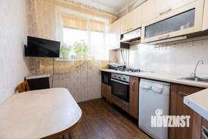 4-к квартира, вторичка, 75м2, 3/5 этаж