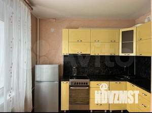 2-к квартира, вторичка, 62м2, 1/10 этаж