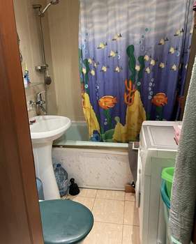 3-к квартира, вторичка, 56м2, 2/4 этаж