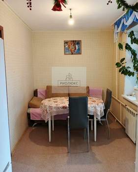 2-к квартира, вторичка, 44м2, 8/9 этаж