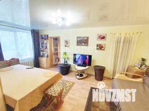 2-к квартира, вторичка, 42м2, 1/2 этаж