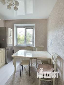 4-к квартира, вторичка, 82м2, 2/10 этаж