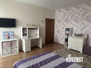 3-к квартира, вторичка, 140м2, 8/15 этаж
