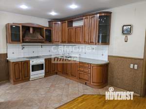 3-к квартира, вторичка, 143м2, 4/8 этаж
