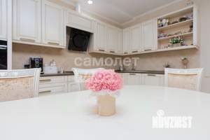 2-к квартира, вторичка, 125м2, 15/16 этаж