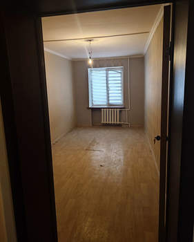 2-к квартира, вторичка, 45м2, 1/5 этаж