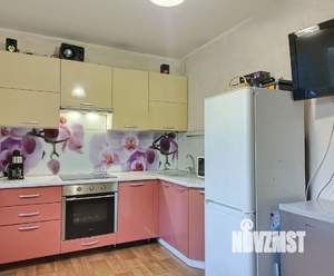 2-к квартира, вторичка, 65м2, 1/10 этаж