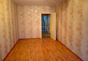 3-к квартира, вторичка, 60м2, 1/10 этаж