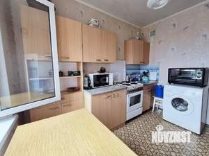 3-к квартира, вторичка, 65м2, 9/9 этаж