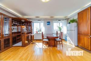 4-к квартира, вторичка, 173м2, 5/7 этаж