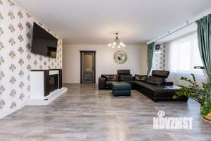 3-к квартира, вторичка, 115м2, 11/16 этаж