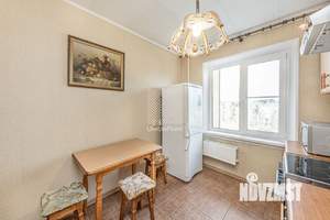 3-к квартира, вторичка, 65м2, 6/10 этаж