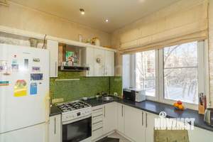 3-к квартира, вторичка, 72м2, 2/5 этаж