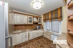 2-к квартира, вторичка, 64м2, 1/10 этаж