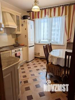 2-к квартира, вторичка, 57м2, 8/10 этаж