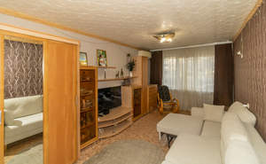 3-к квартира, вторичка, 64м2, 1/9 этаж