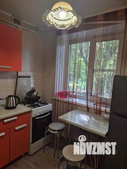 2-к квартира, вторичка, 42м2, 1/5 этаж