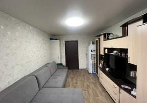 2-к квартира, вторичка, 40м2, 1/5 этаж