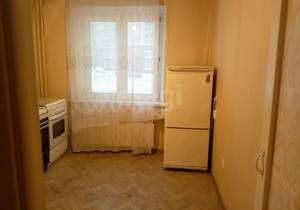 3-к квартира, вторичка, 60м2, 1/10 этаж