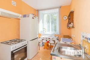 3-к квартира, вторичка, 72м2, 2/4 этаж